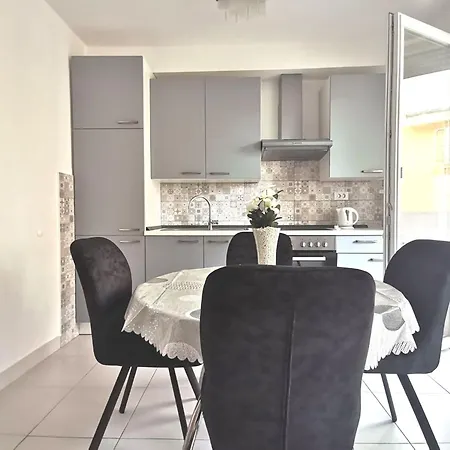 Mit Terrasse By Interhome Apartment