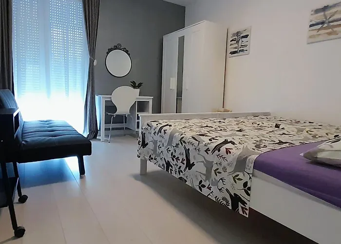 Mit Terrasse By Interhome *