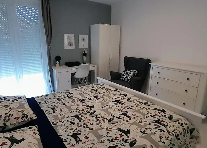 Mit Terrasse By Interhome Spalato